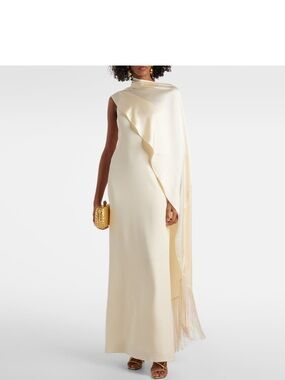 Taller Marmo
Berenson caped crêpe cady gown